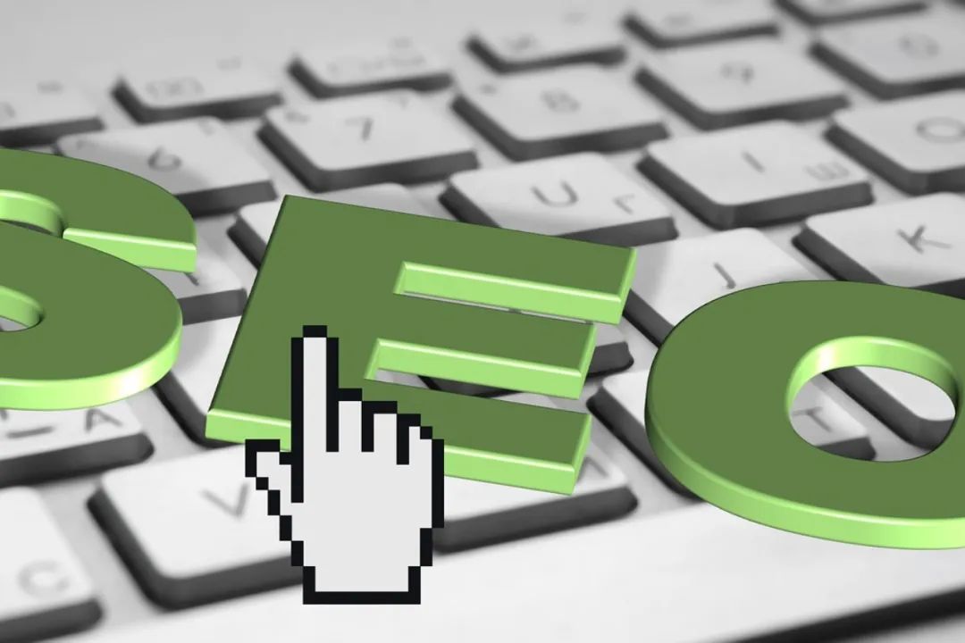 Symfony 4/5 条件路由：避免动态页面与固定路由冲突的策略